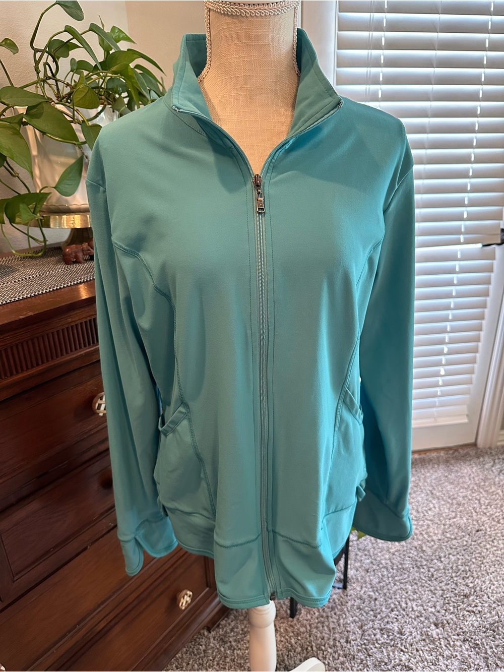 Danskin Teal Performance Pullover